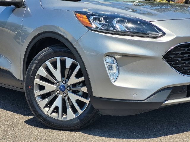 2022 Ford Escape Hybrid Titanium
