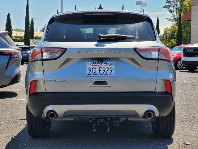 2022 Ford Escape Hybrid Titanium