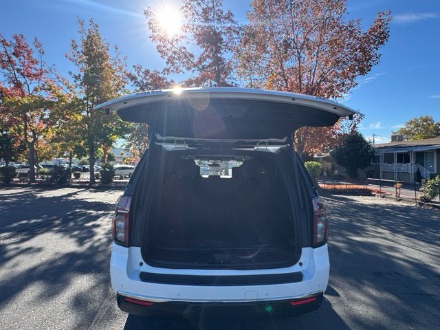 2022 Chevrolet Suburban LT