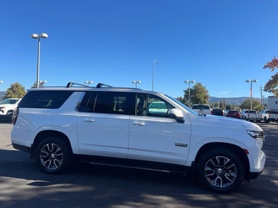 2022 Chevrolet Suburban LT