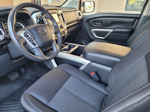2018 Nissan Titan SV