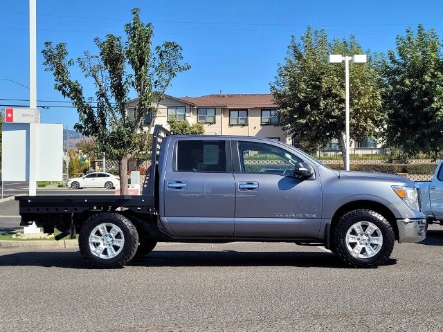 2018 Nissan Titan SV