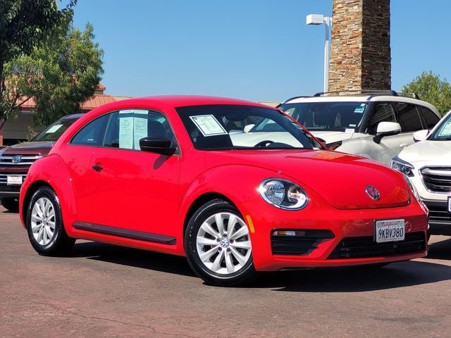 Used 2018 Volkswagen Beetle S with VIN 3VWFD7AT5JM721491 for sale in Napa, CA