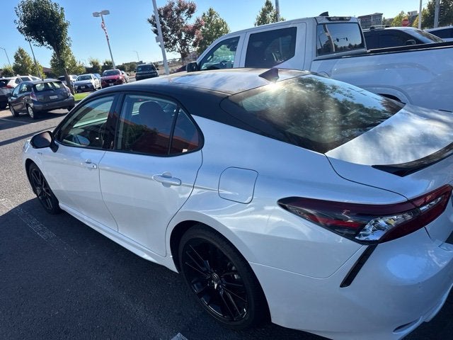 2021 Toyota Camry Hybrid XSE
