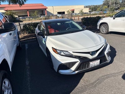 2021 Toyota Camry Hybrid XSE