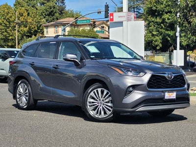 2021 Toyota Highlander Platinum