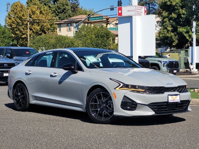 2022 Kia K5 GT-Line