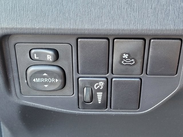 2014 Toyota Prius Three