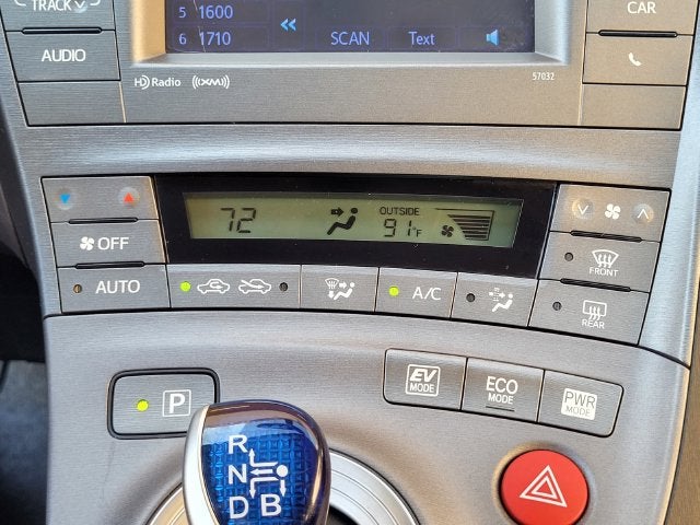 2014 Toyota Prius Three