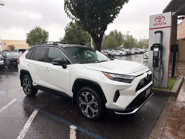 2025 Toyota RAV4 Plug-In Hybrid XSE