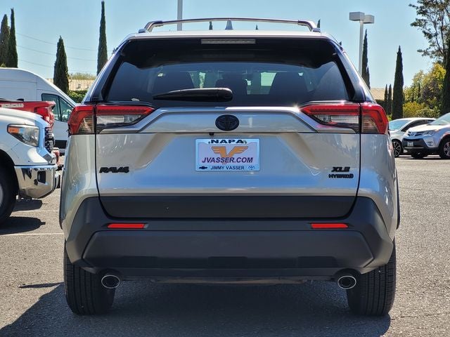 2023 Toyota RAV4 Hybrid XLE