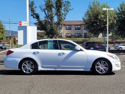 2014 Hyundai Genesis 3.8