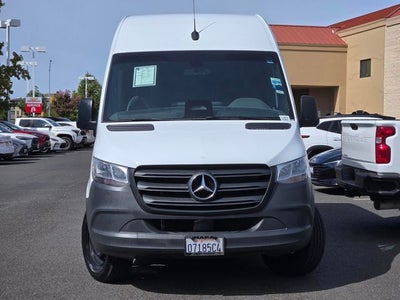 2025 Mercedes-Benz Sprinter 2500 Cargo 144 WB