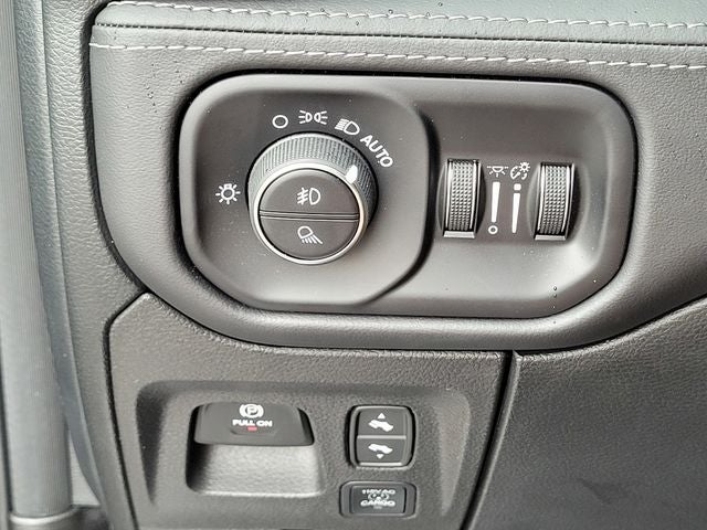 2025 RAM 1500 RHO