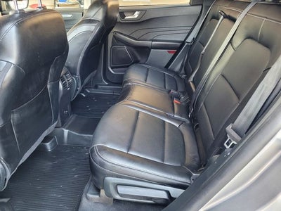 2022 Ford Escape Hybrid Titanium
