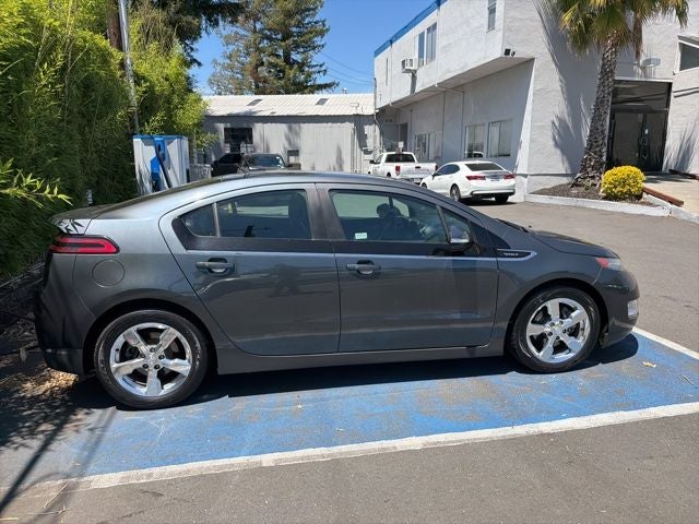 2013 Chevrolet Volt Base