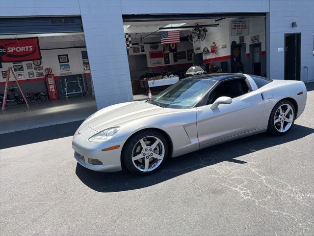 2005 Chevrolet Corvette Base