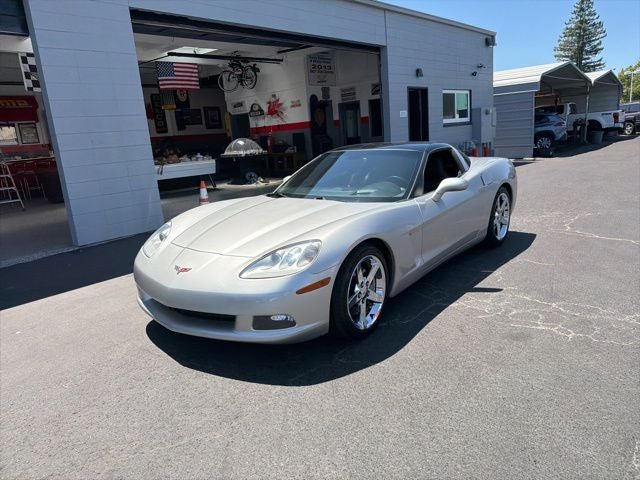 2005 Chevrolet Corvette Base