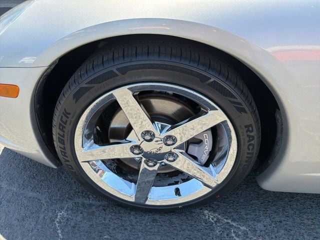 2005 Chevrolet Corvette Base