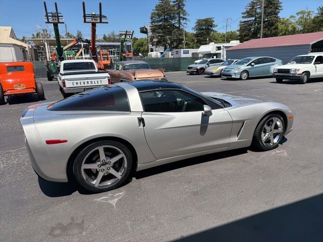 2005 Chevrolet Corvette Base