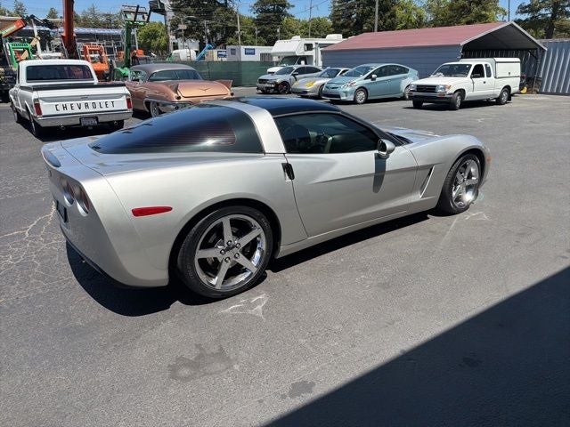 2005 Chevrolet Corvette Base