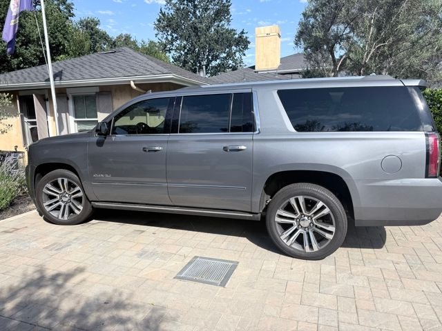 2020 GMC Yukon XL Denali