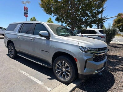 2024 Chevrolet Suburban LS