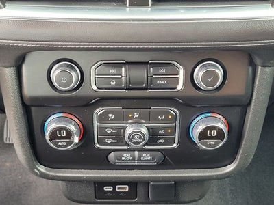 2024 Chevrolet Suburban LS
