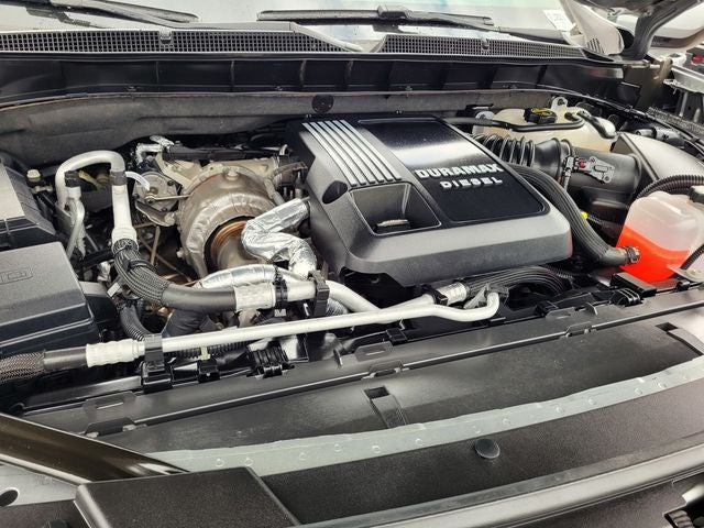 2024 Chevrolet Suburban LS