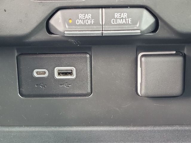 2022 Chevrolet Tahoe LS
