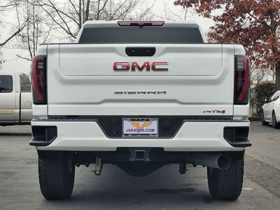 2025 GMC Sierra 2500HD AT4