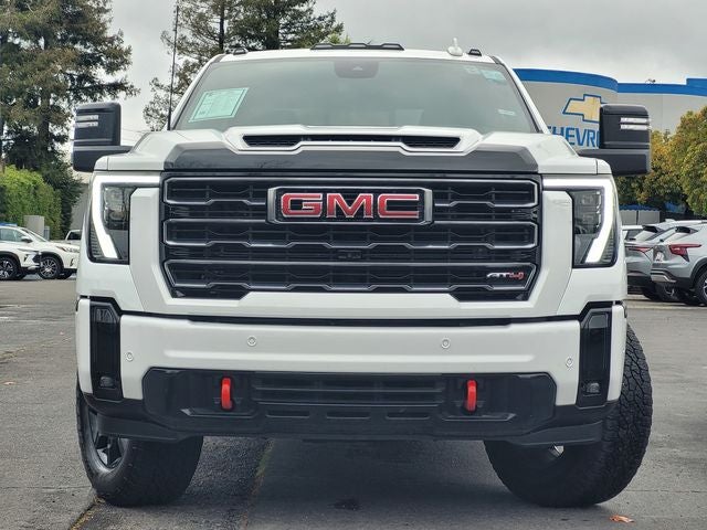 2025 GMC Sierra 2500HD AT4