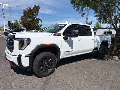 2025 GMC Sierra 2500HD AT4