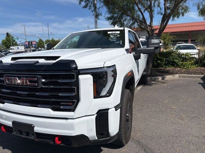 2025 GMC Sierra 2500HD AT4