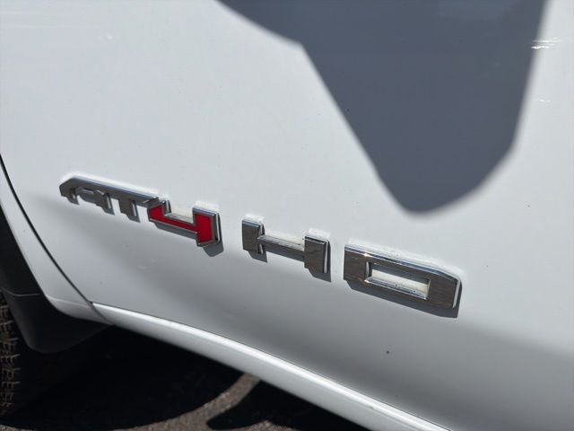 2025 GMC Sierra 2500HD AT4
