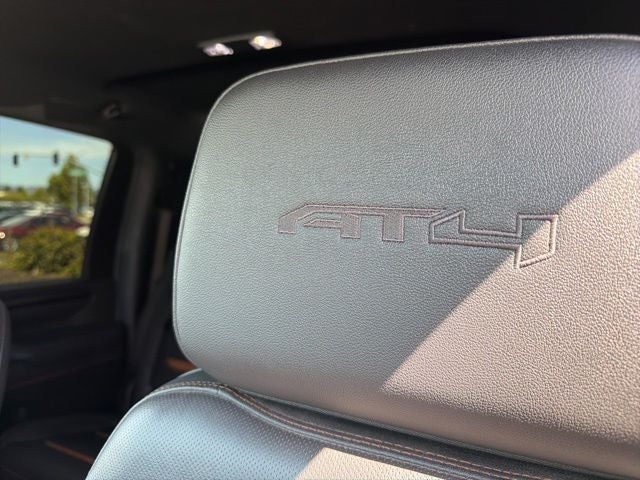 2025 GMC Sierra 2500HD AT4