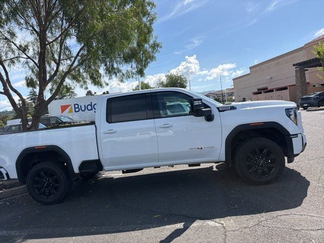 2025 GMC Sierra 2500HD AT4