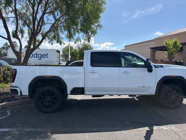2025 GMC Sierra 2500HD AT4