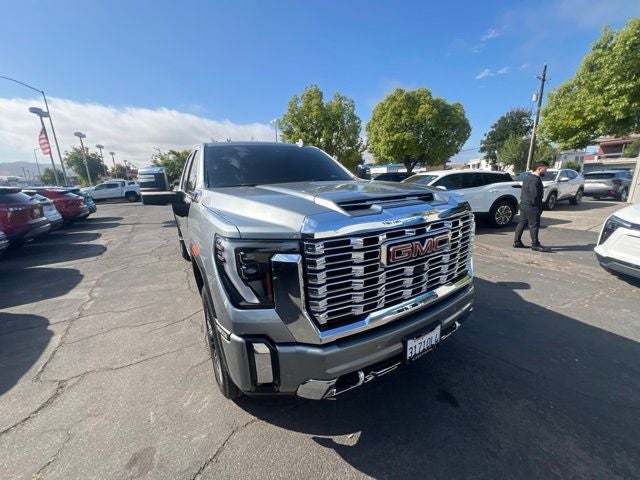 2025 GMC Sierra 2500HD Denali