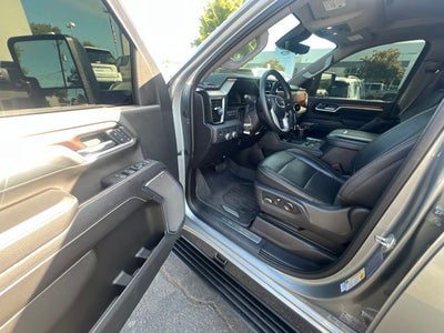 2025 GMC Sierra 2500HD Denali