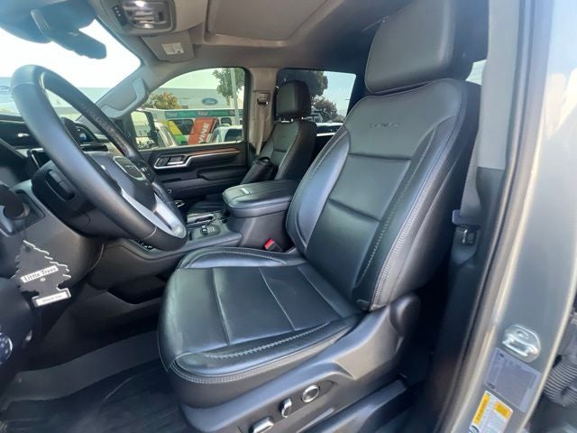 2025 GMC Sierra 2500HD Denali