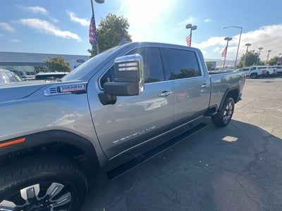 2025 GMC Sierra 2500HD Denali