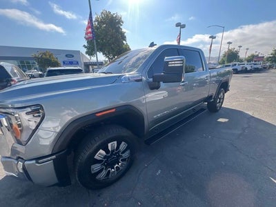 2025 GMC Sierra 2500HD Denali