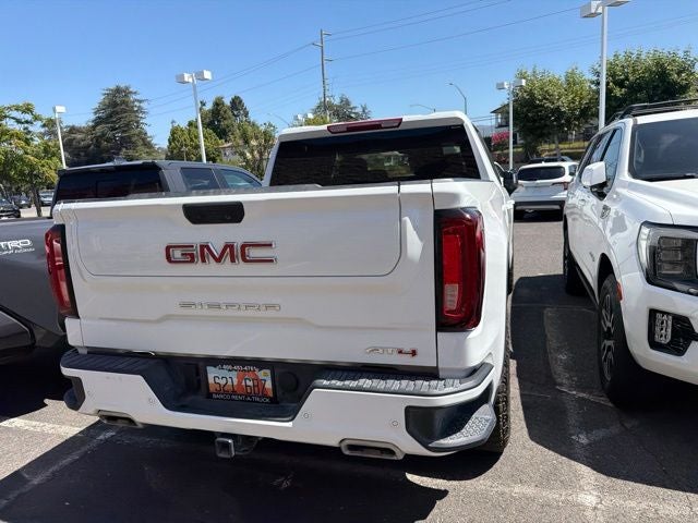 2025 GMC Sierra 1500 AT4