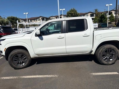 2025 Nissan Frontier SV