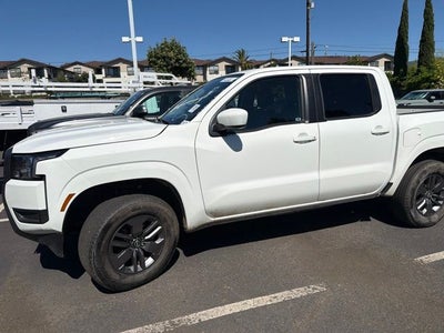 2025 Nissan Frontier SV