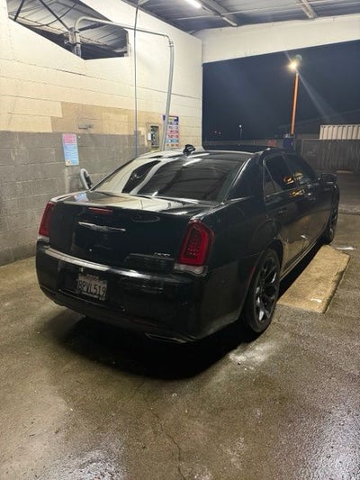 2019 Chrysler 300 Touring