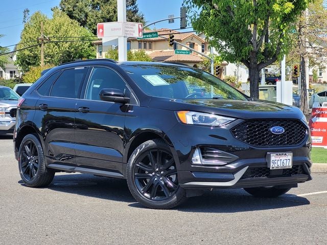 2022 Ford Edge ST Line