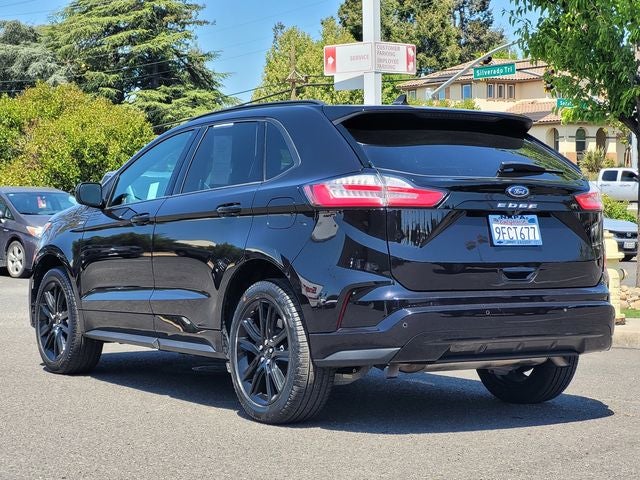 2022 Ford Edge ST Line