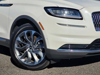 2022 Lincoln Nautilus Reserve